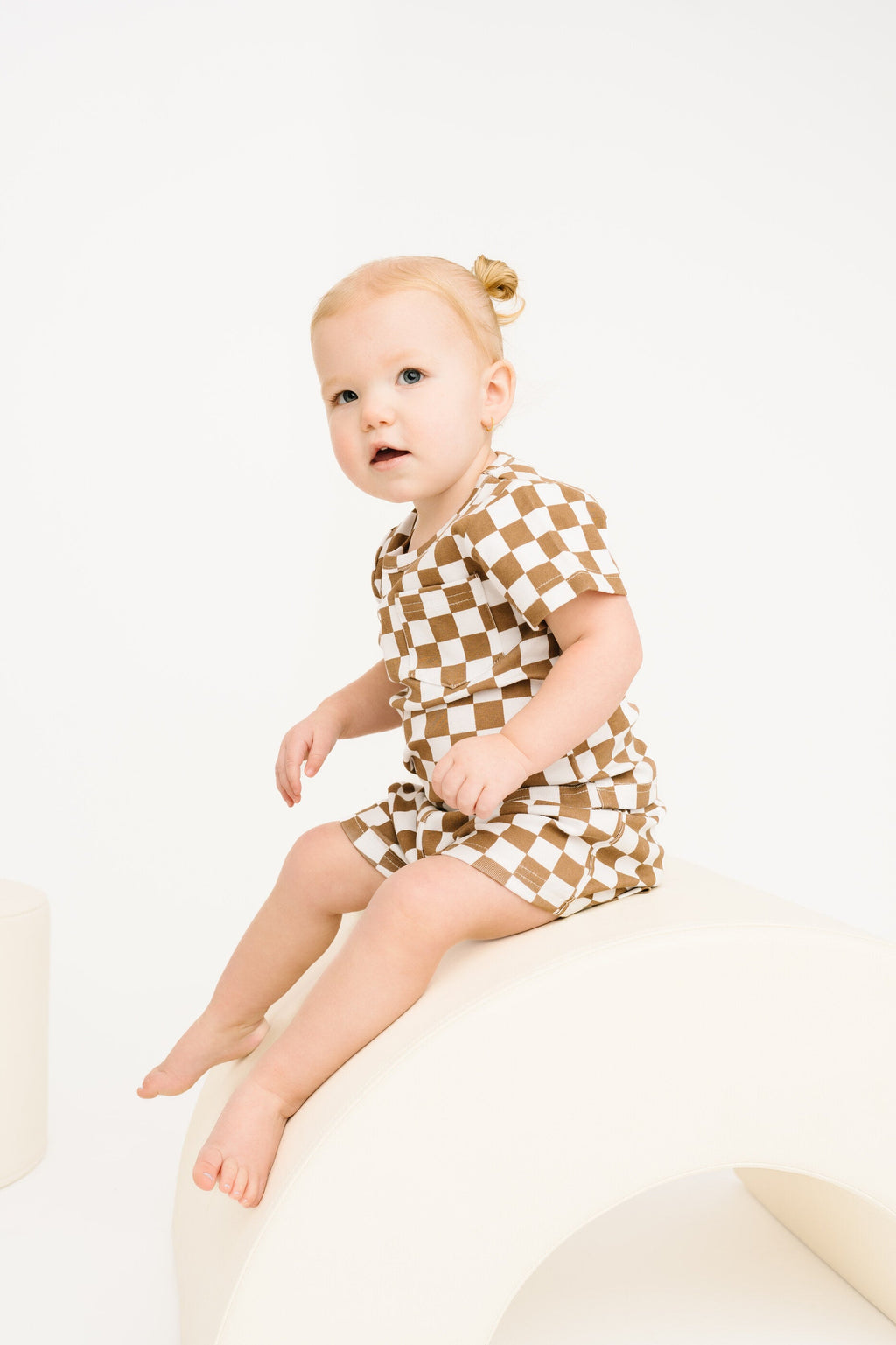 Brown Checkered Pocket Set