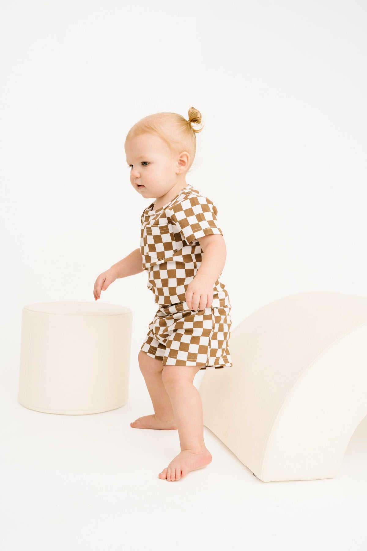 Brown Checkered Pocket Set