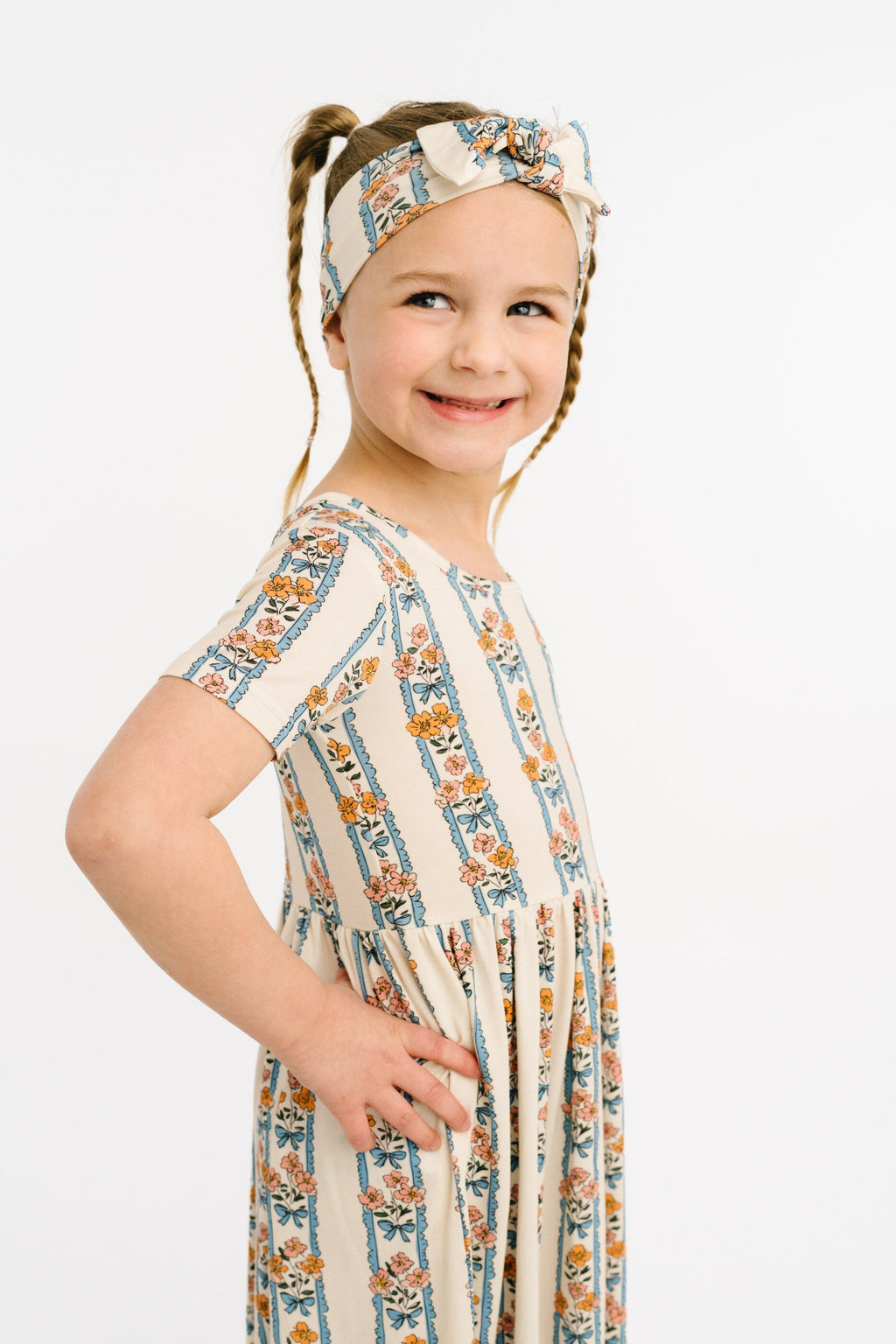 Cottage Bouquet Short Sleeve Bamboo Dress