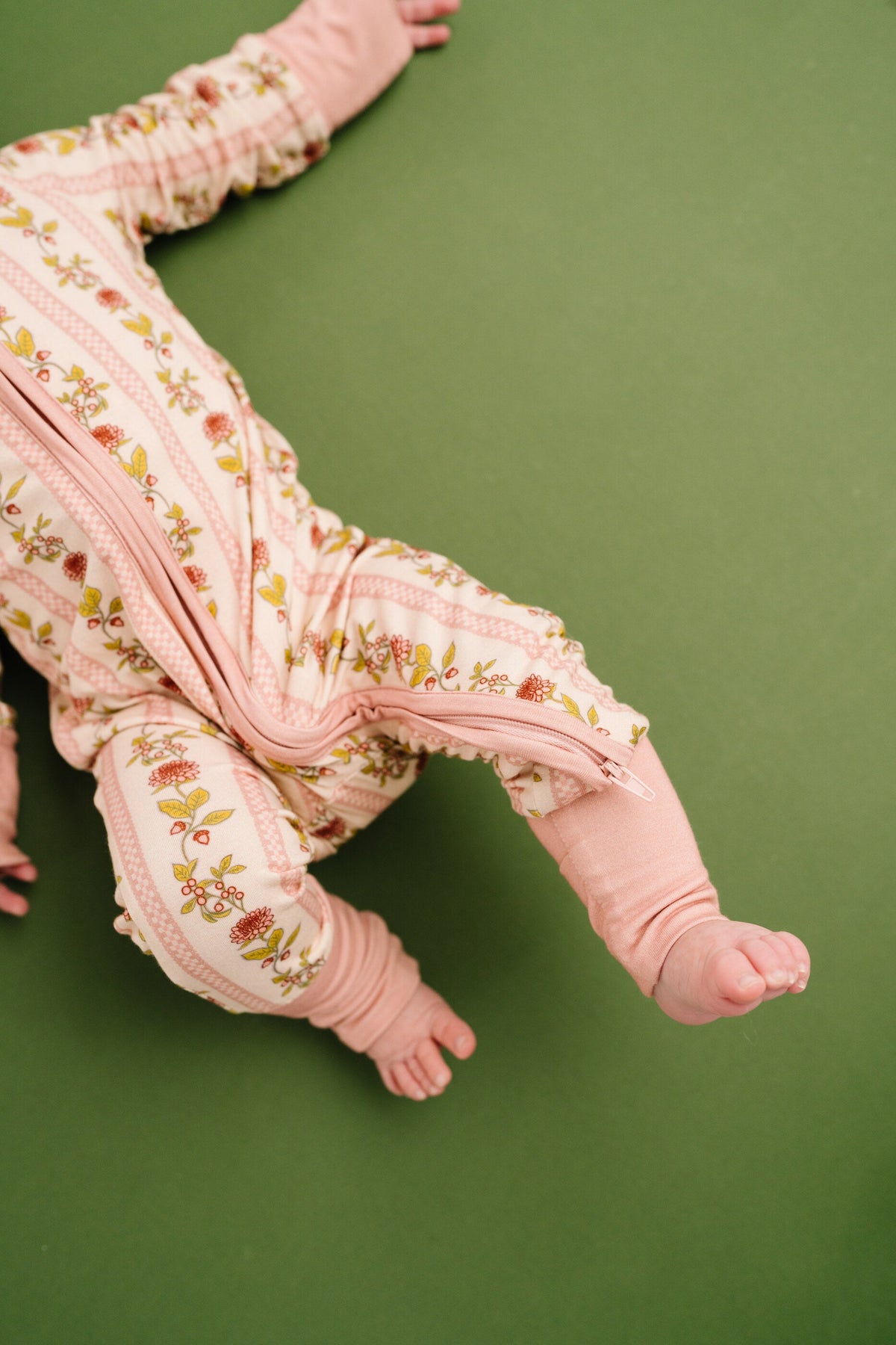 Vintage Floral Stripe Bamboo Sleeper